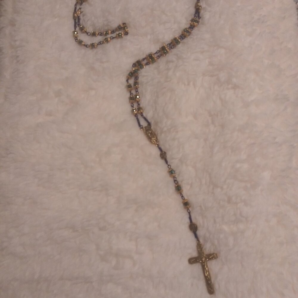 Shiny green double capped crystal Rosary